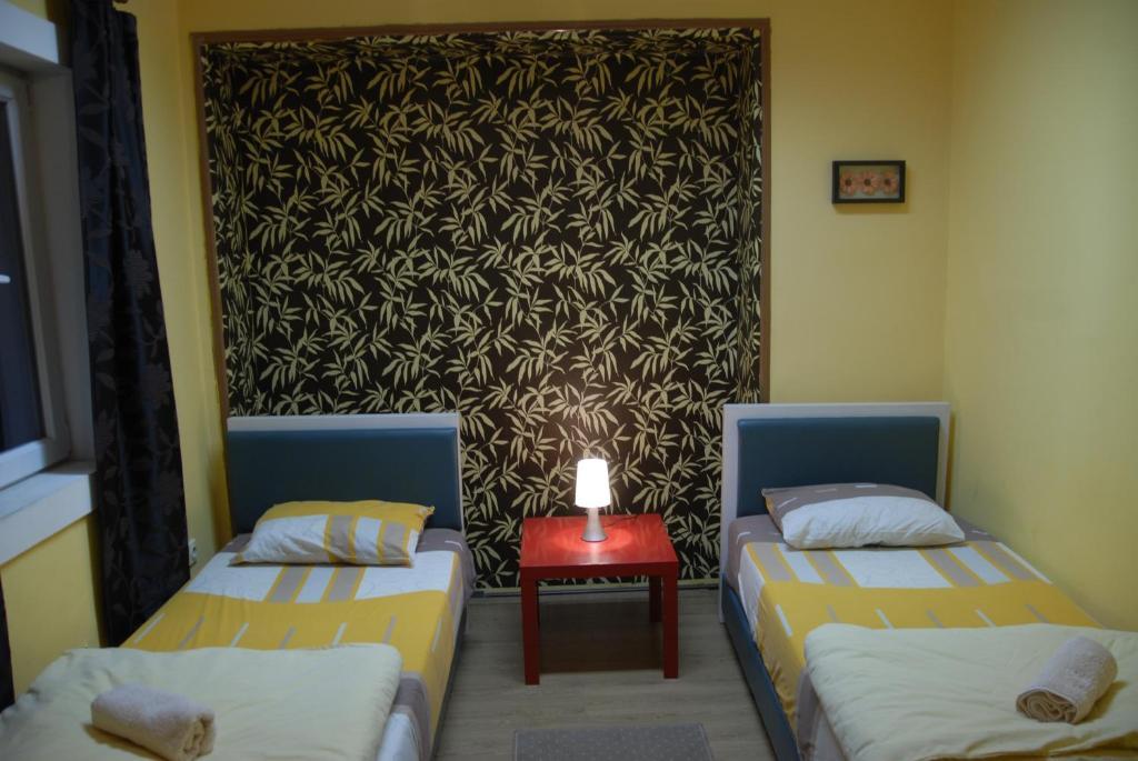 Reveller'S Hostel Dordegol Zimmer foto